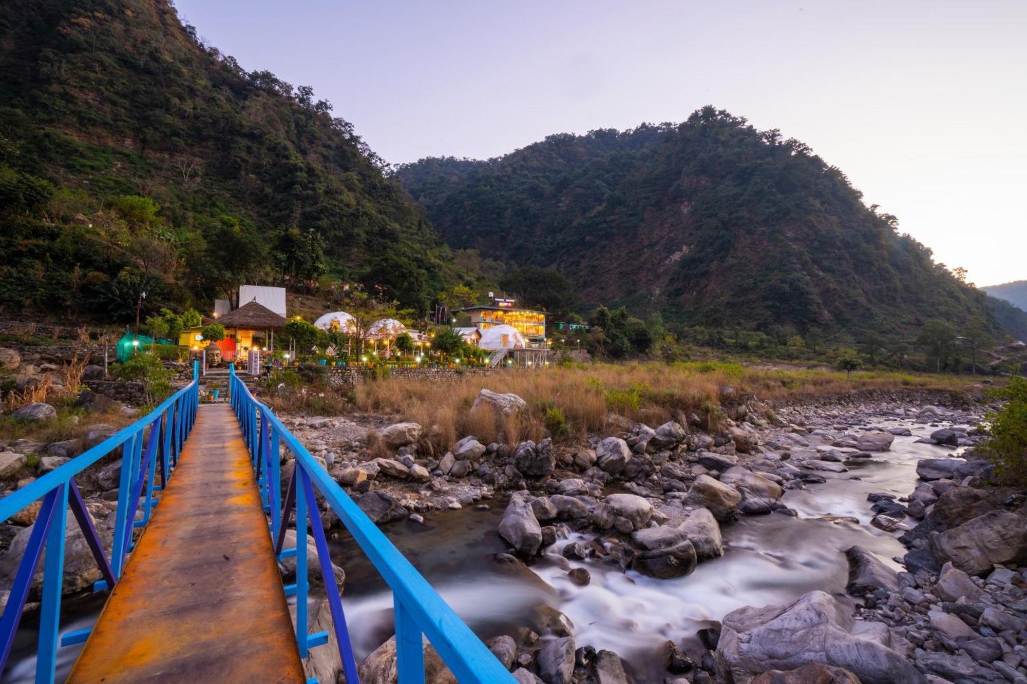 Gostops Dehradun, Maldevta Ngoại thất bức ảnh